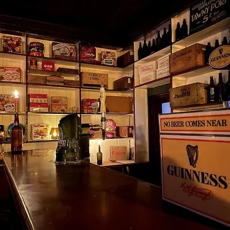 Tw O Connell Old World Irish Pub * Cahersiveen