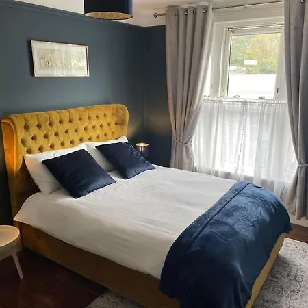 בית נופש Tw O Connell Old World Irish Pub קהרסיבין