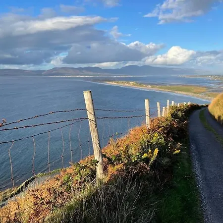 Tw O Connell Old World Irish Pub בית נופש *