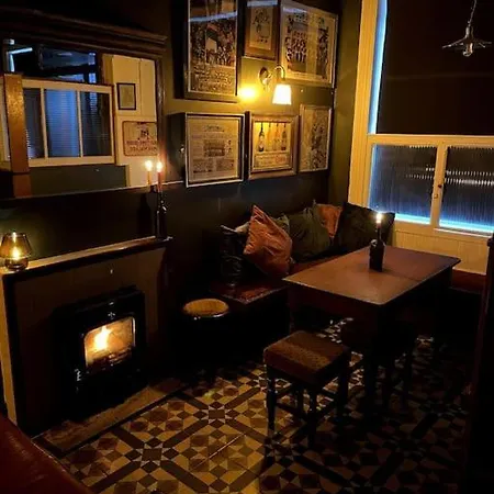 Tw O Connell Old World Irish Pub